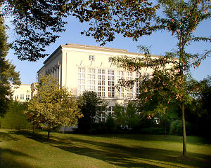 Friedrich-Ludwig-Jahn Gymnasium, Jahnstraße, Fotograf: Stadt Forst (Lausitz), Annette Schild, 2008, Copyright: Stadt Forst (Lausitz)