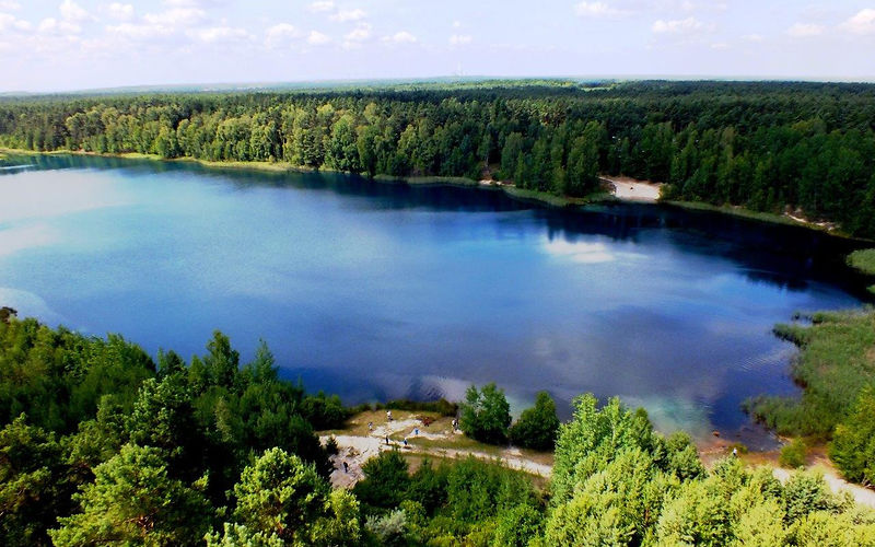 Blick auf den Bergbausee Felixsee bei Bloischdorf