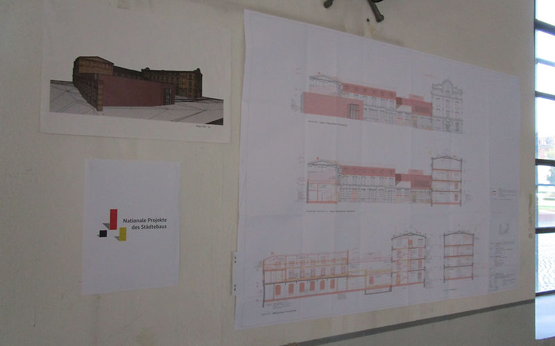 Projektplan zu sehen ist die  Außenansicht des Brandenburgischen Textilmuseums aus der Hofperspektive